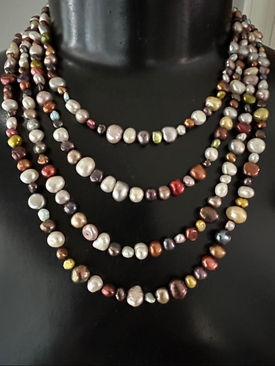 Jewelry - Genuine pearl EUC multi-colored long strand. Freshwater pearls & shortener ring